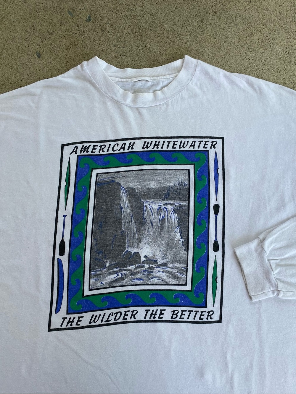 Vintage 90s American Waterfalls Art Longsleeve